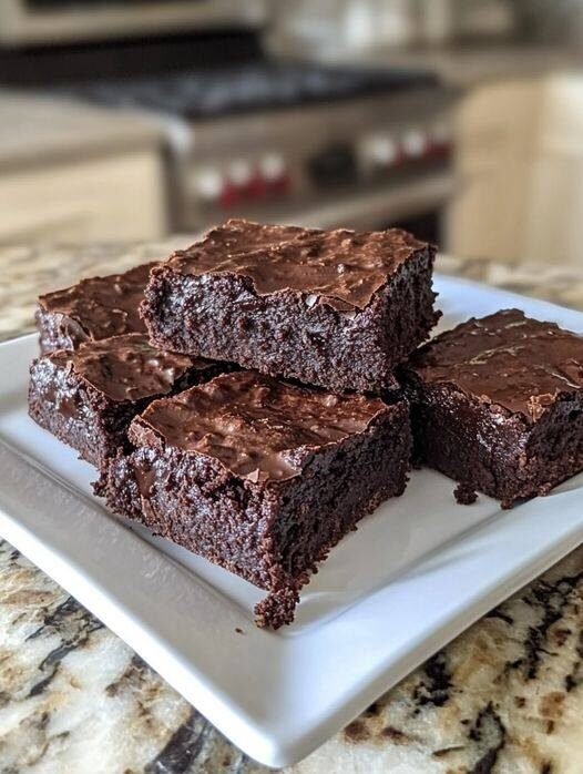 Keto Chocolate Brownies Recipe (Low-Carb & Fudgy)