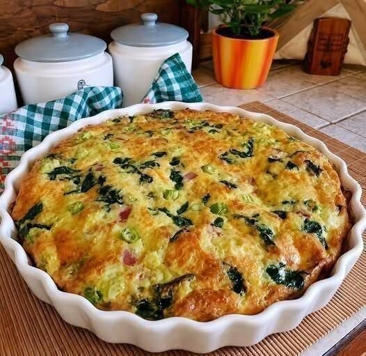 Easy High-Protein Spinach & Feta Crustless Quiche (Low-Carb)