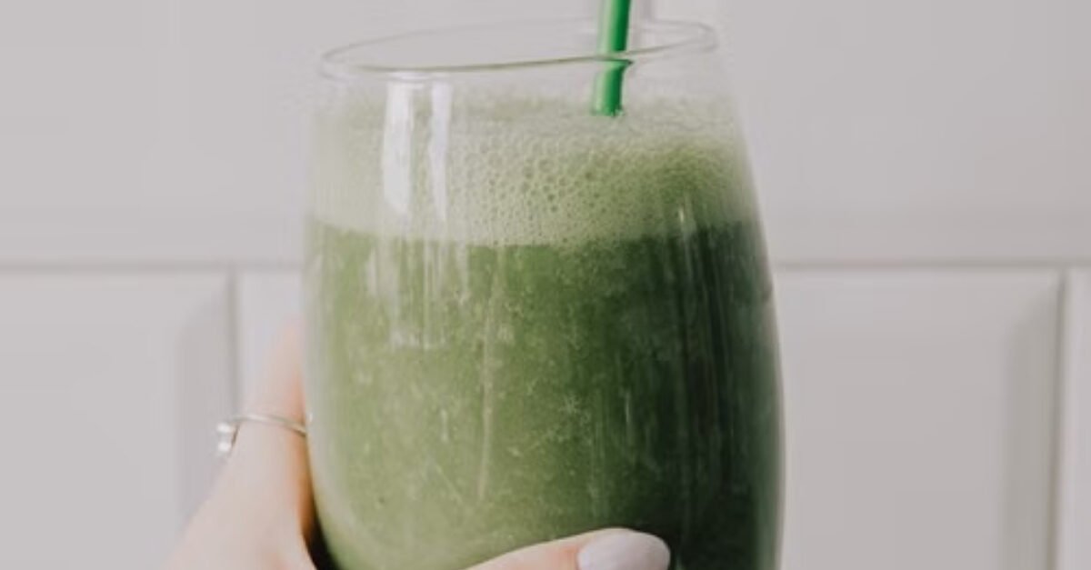 Fresh Keto Celery Juice for Natural Detox and Wellness