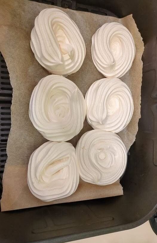 Keto Air Fryer Meringue Cookies – Low Carb, Sugar-Free