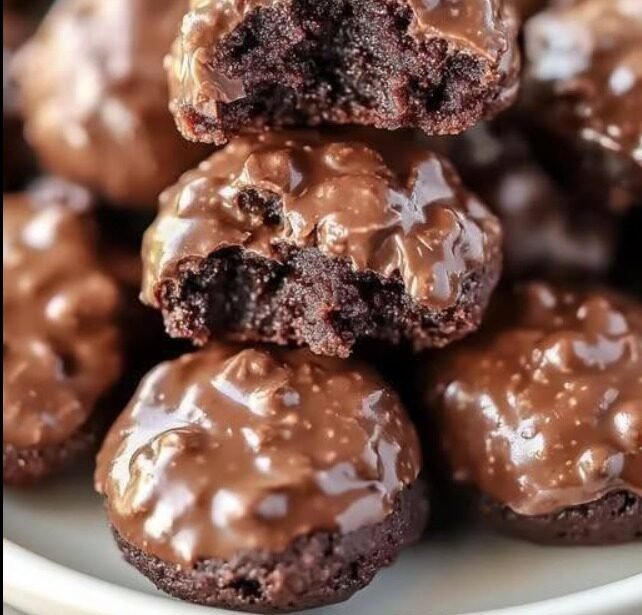 High-Protein Cottage Cheese Brownie Batter Bites (No-Bake & Low-Carb)