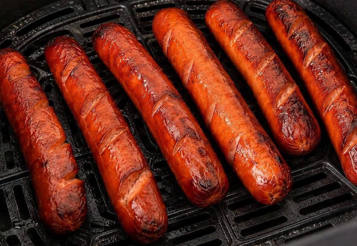 Crispy and Juicy Air Fryer Hot Dogs Recipe