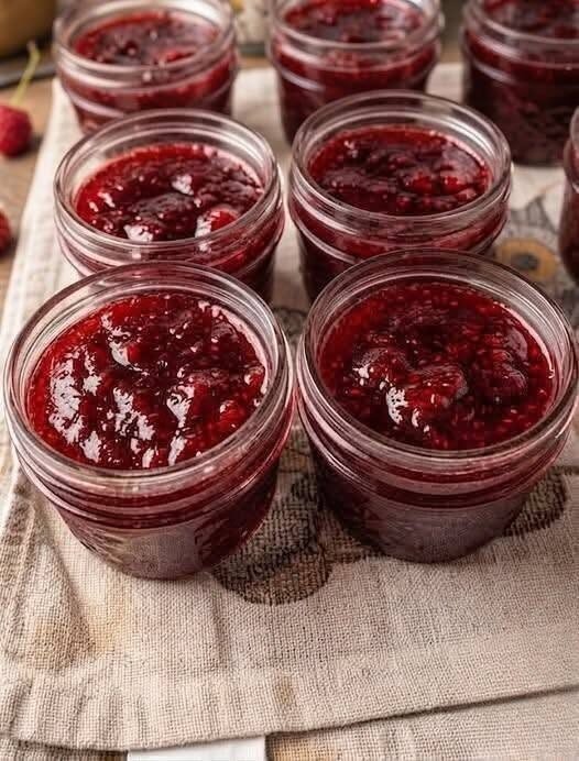 High-Protein Low-Carb Christmas Jam Recipe
