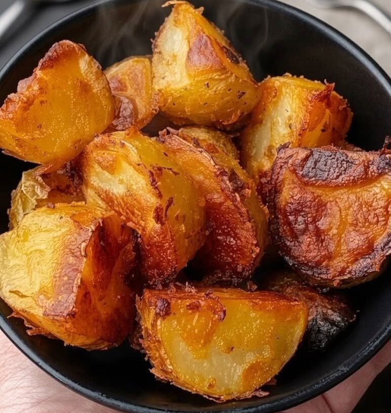 Easy Healthy Air Fryer Roasted Potatoes with Herb Seasoning