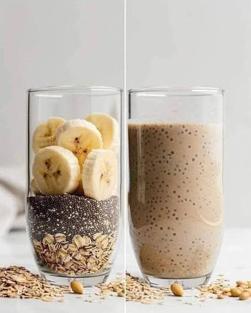 High-Protein Banana Chia Oat Smoothie (Creamy & Low-Carb Friendly)