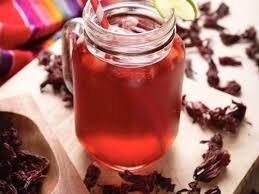 Low-Carb Cinnamon Bay Leaf Hibiscus Herbal Drink
